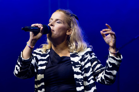 Anika Horvat 11.7 (23)